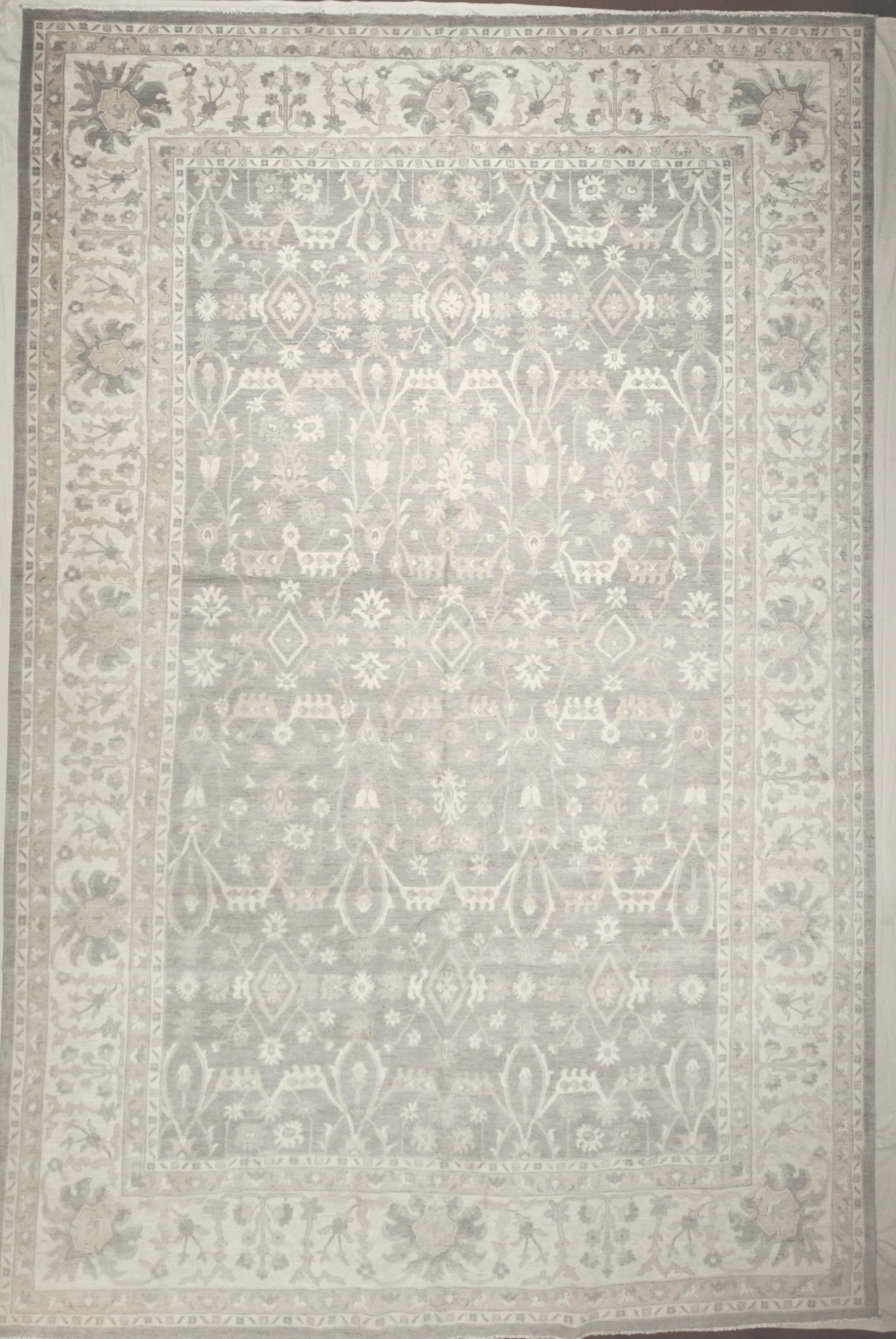 Fine Ziegler & Co. Usak.