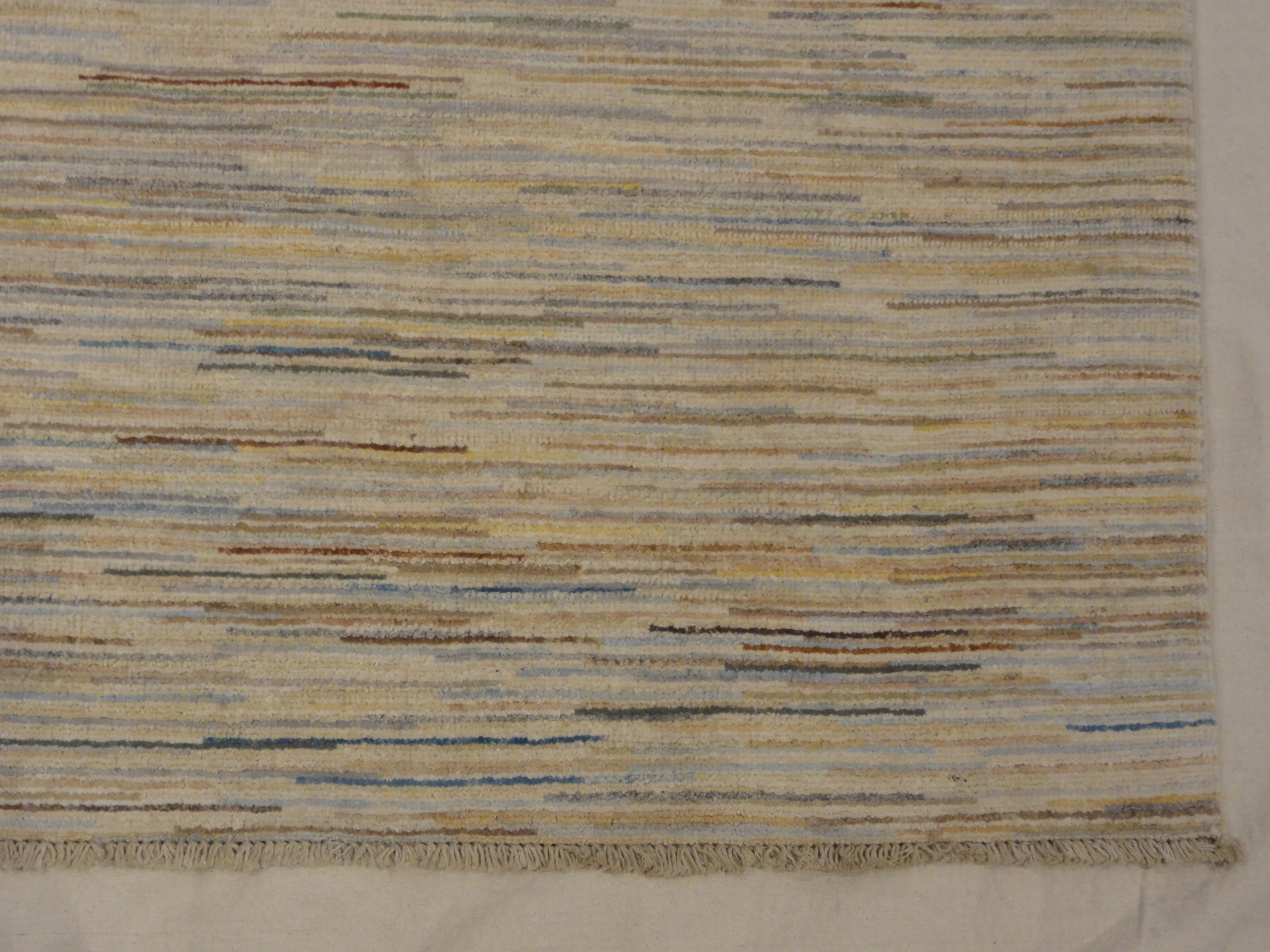 33141 Ziegler & Co Leesa Modern