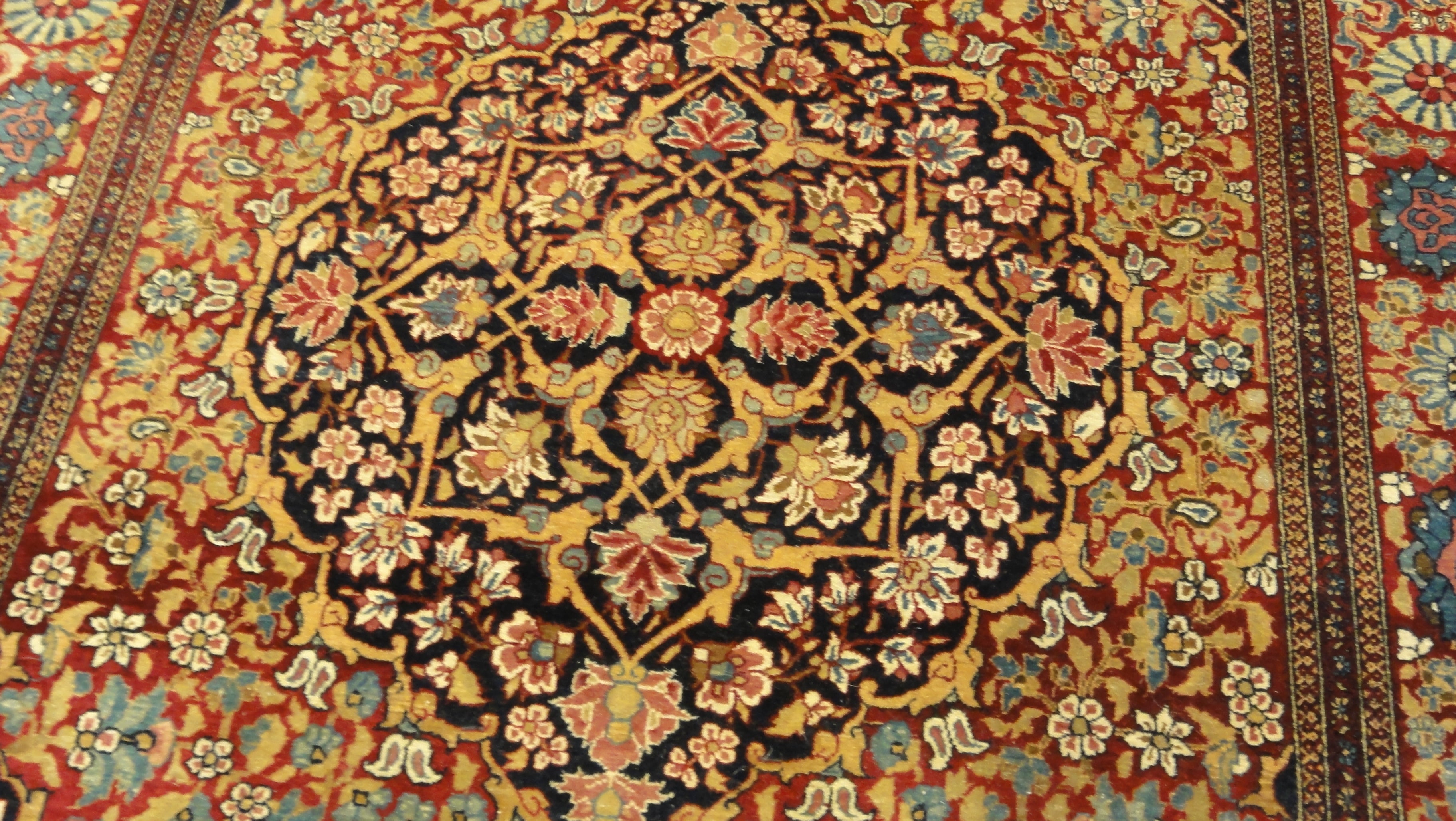 Antique Isphahan Rug 34548