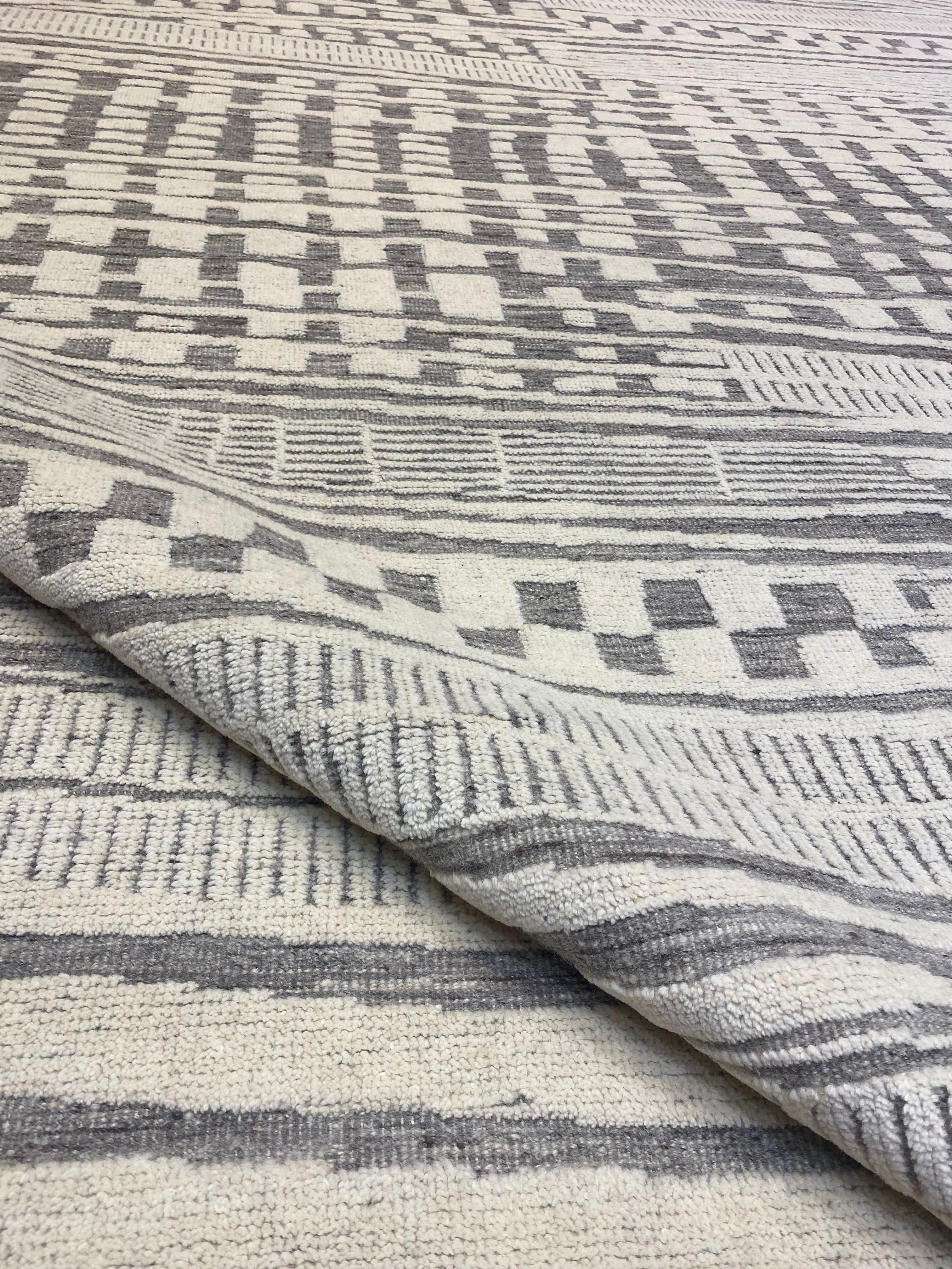 38280 Ziegler & Co. Modern Rug