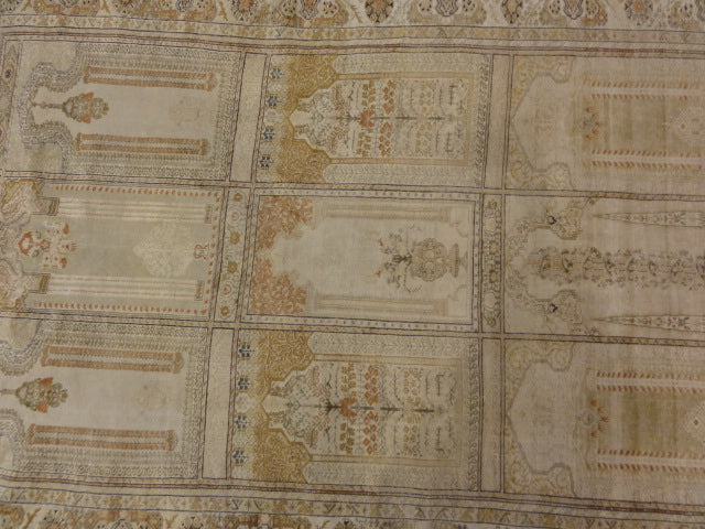 Antique Silk Kayseri Saf meditation rug 30040