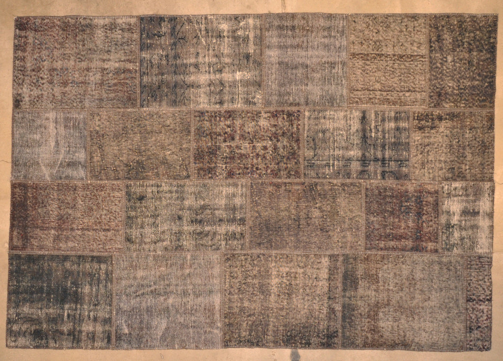 27622 Dark Grey Patchwork