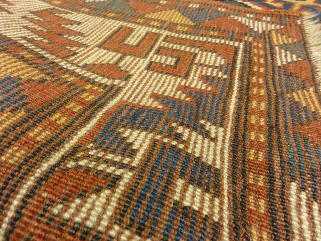 Good Quality Antique Kazak Rug from 19th Century 30488