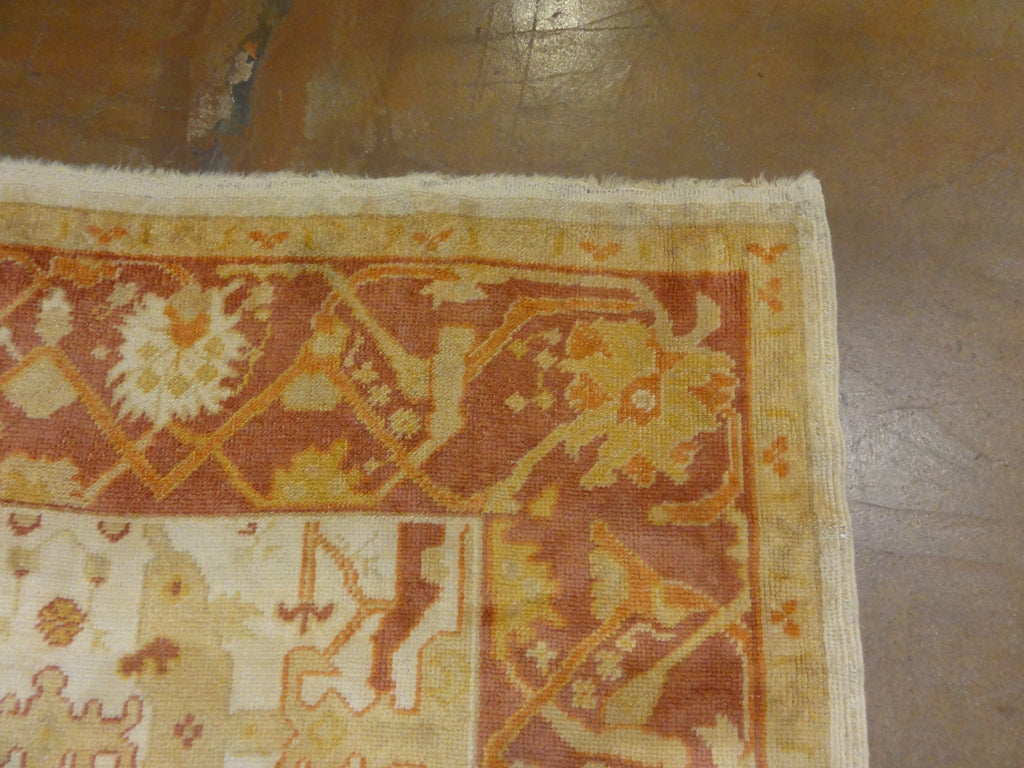 36285 Vintage Angora Oushak