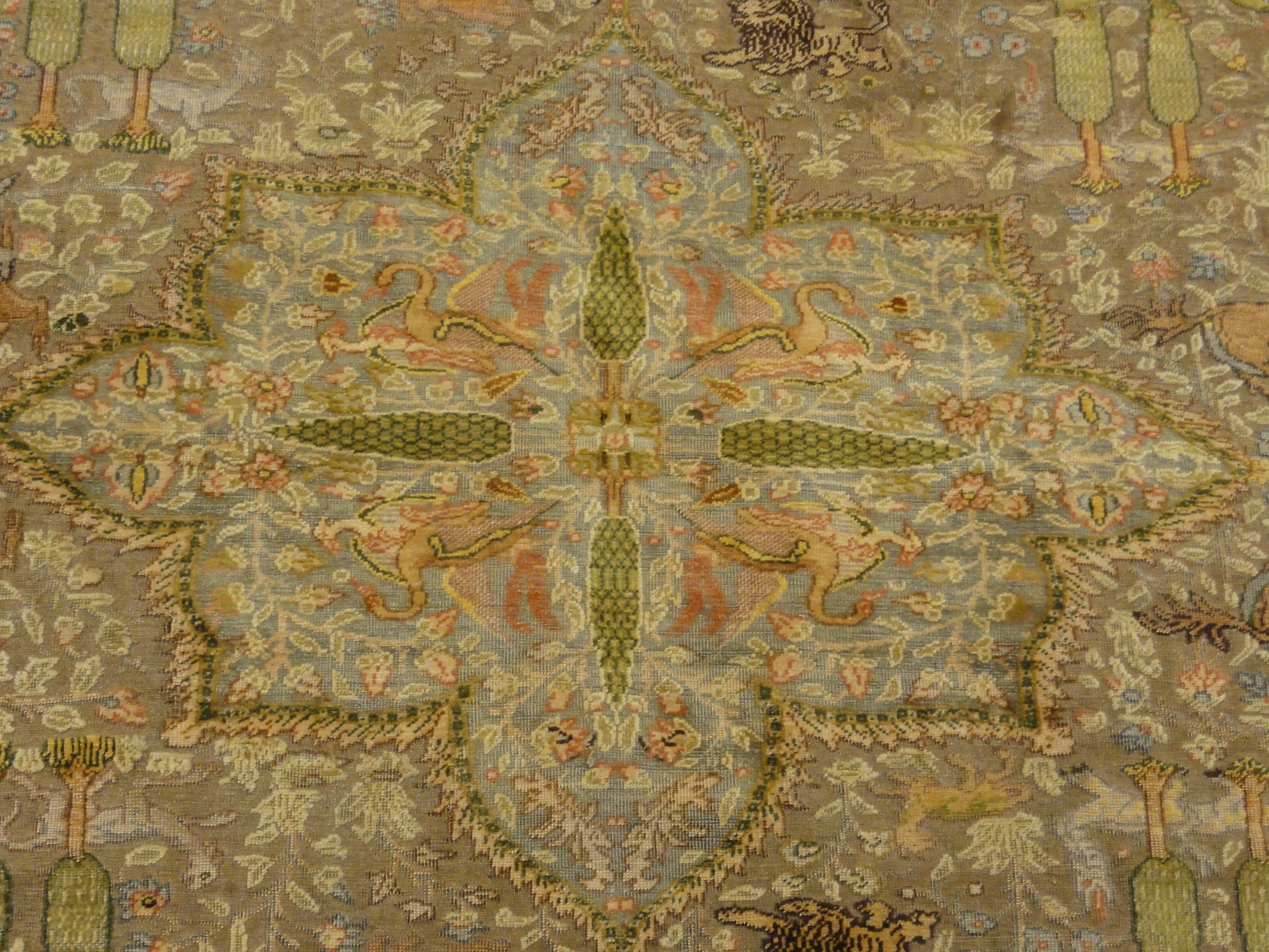 important Gift to Tzar of russia made with gold, silver and silk treads in Garden of Paradise design 30636