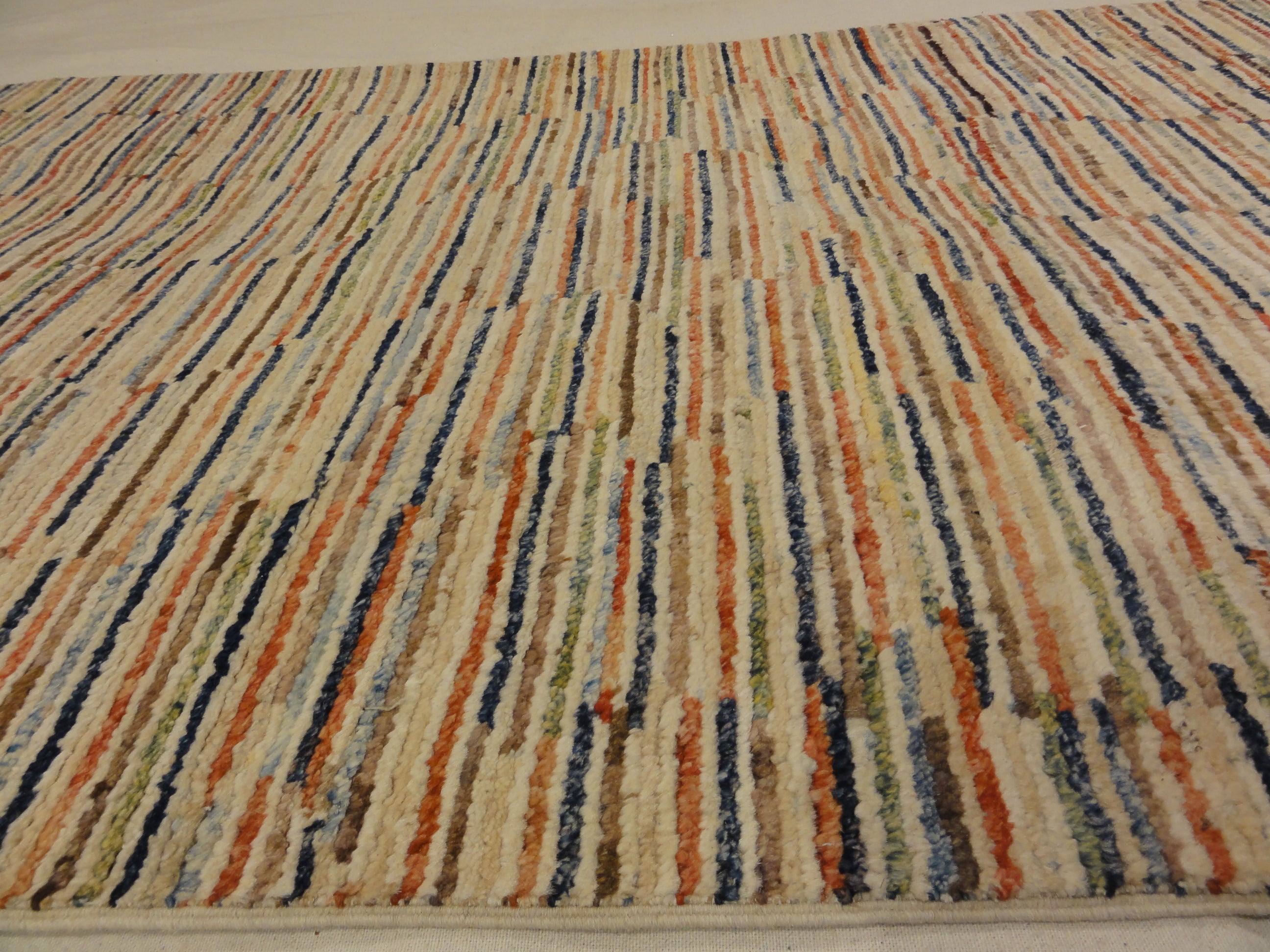 30688 Leesa Modern Organic Stripes Runner Rug