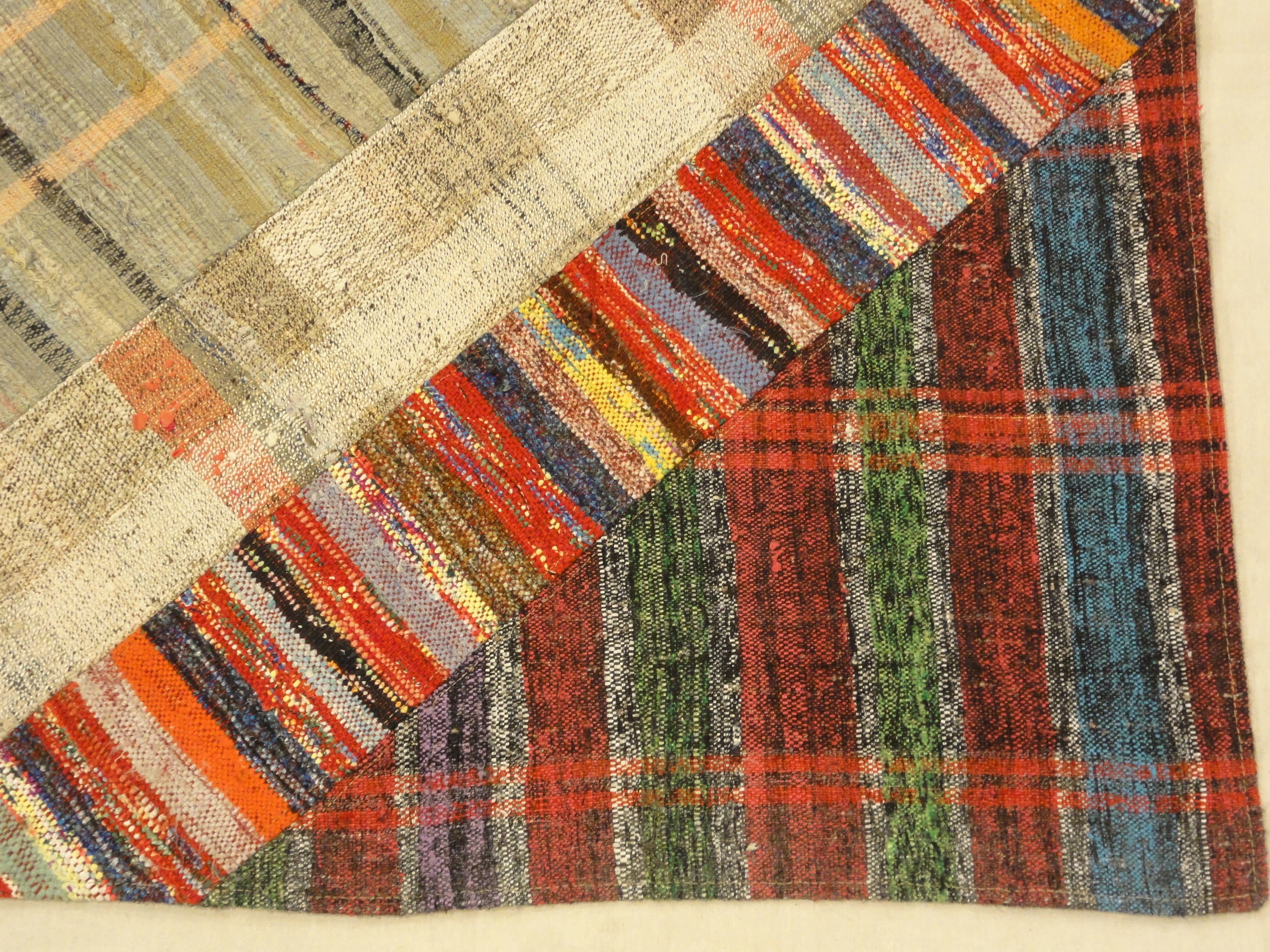 Modern Kilim Rug 32928