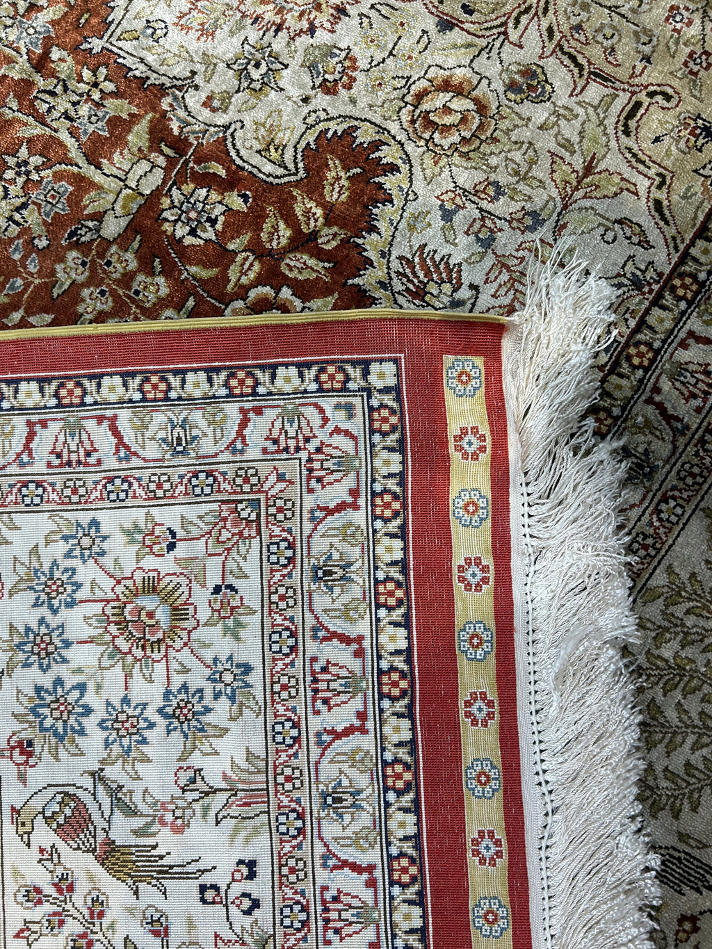 Vintage Silk Hereke 24366
