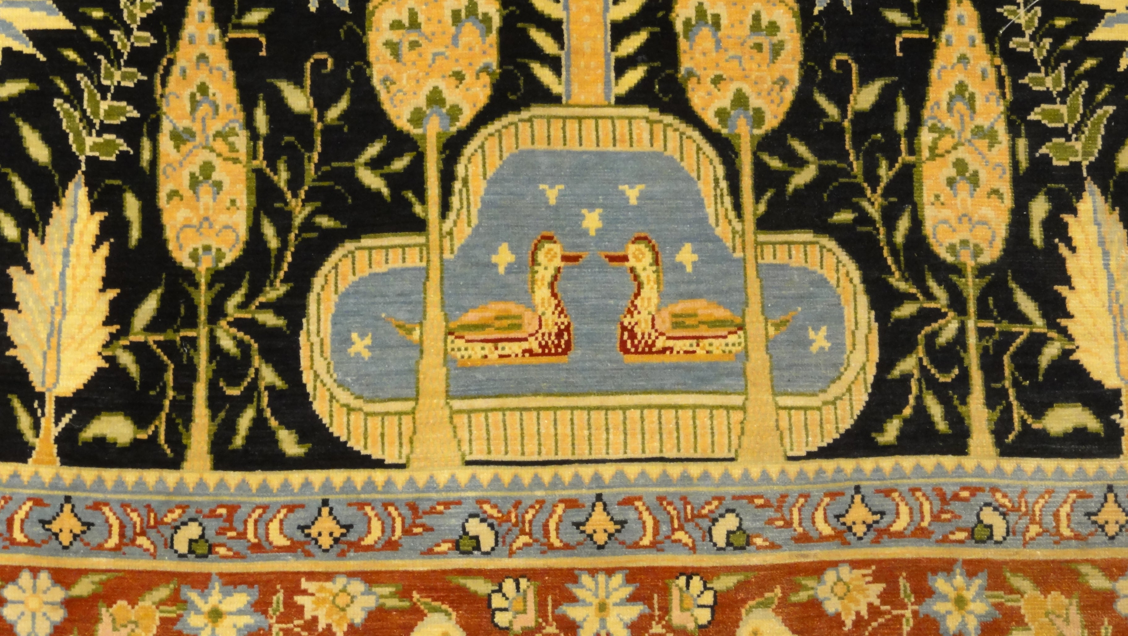 Vintage Silk Hereke 34525