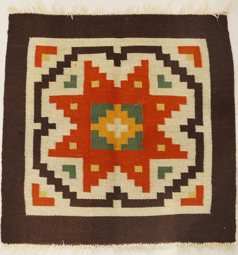 Fine Swedish Textile rugs and more oriental carpet 31756-