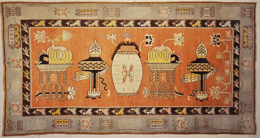 Oushak rugs began just south of Istanbul, Turkey, named after the town: Oushak. The Oushak carpet is Persian-influenced unlike most Turkish rugs. The town of Oushak has produced Turkish rugs ever since the 15th century. 