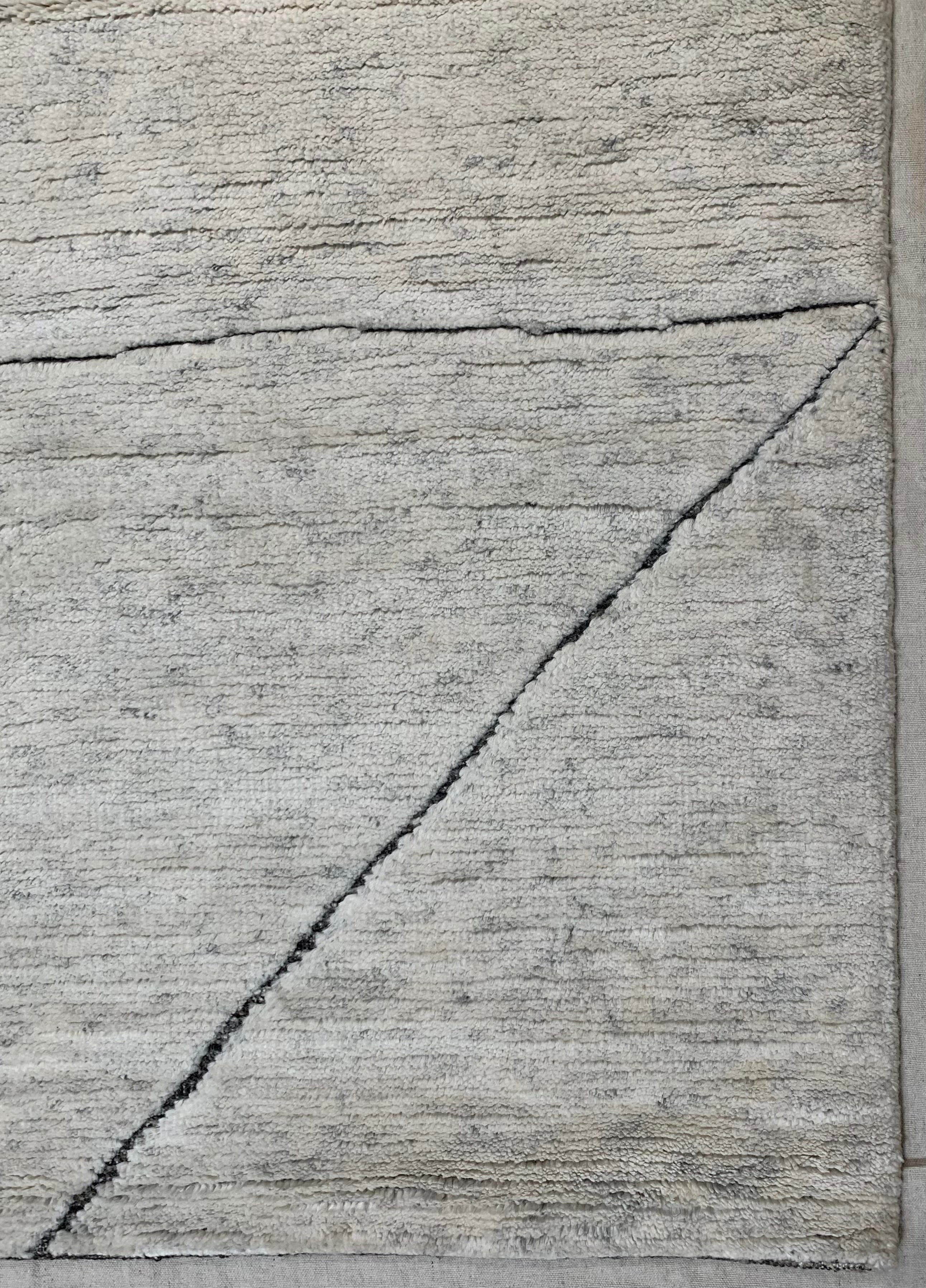 38282 Ziegler & Co. Modern Natural Rug