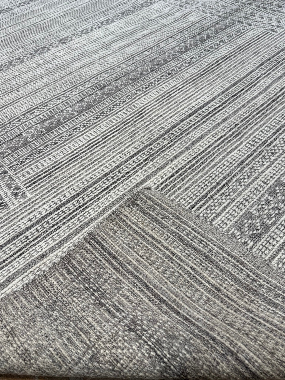 Modern Mixed Weave 25300