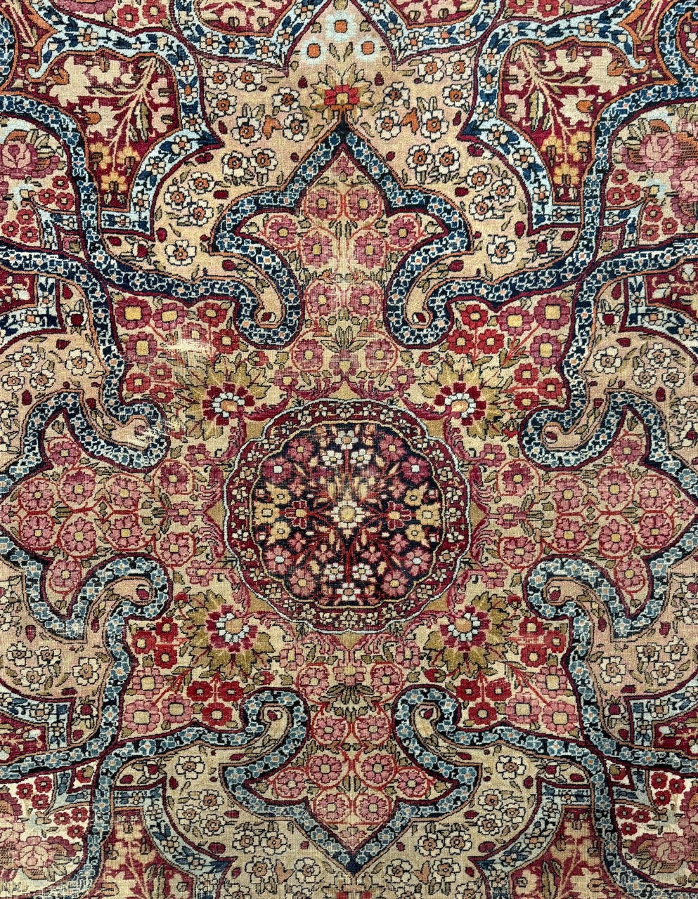 Anitque Persian Kermanshah 25282