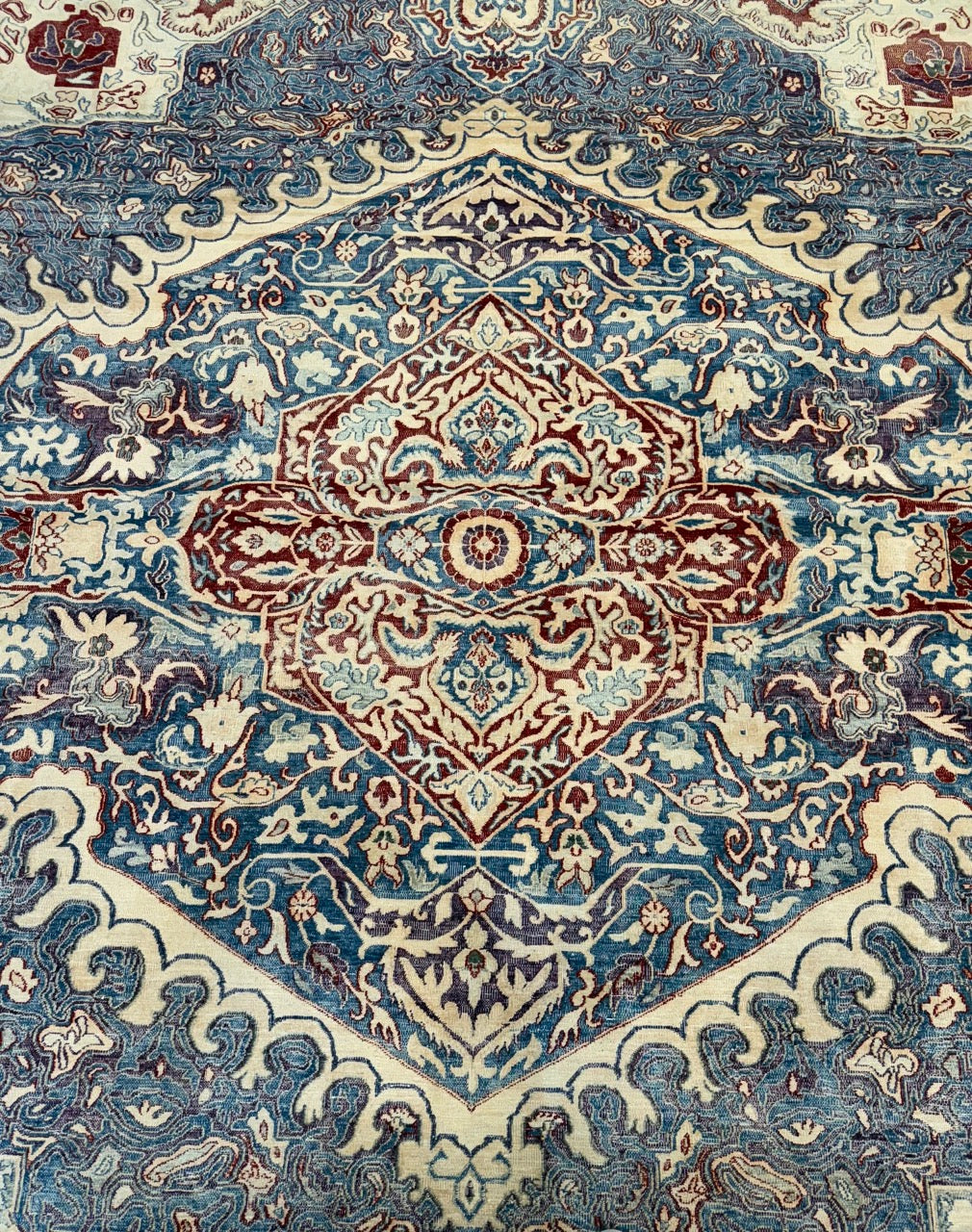 Finest Agra 29158