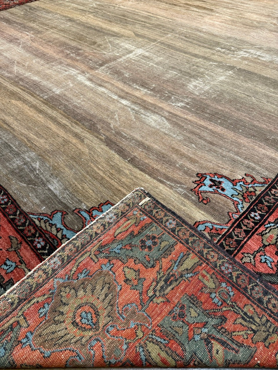 Antique Ziegler & Co Sultanabad Camel Hair