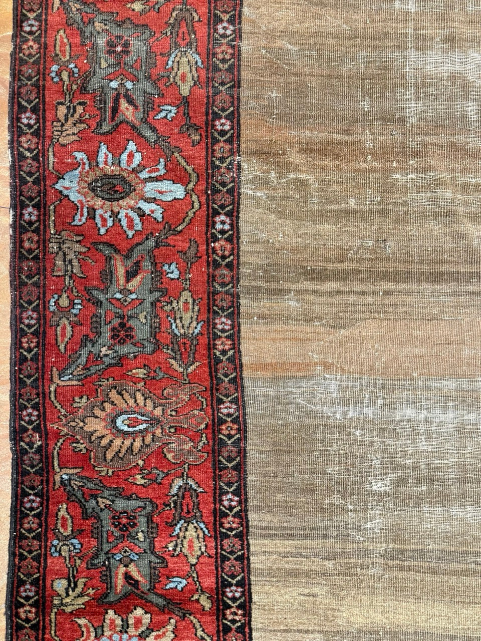 Antique Ziegler & Co Sultanabad Camel Hair