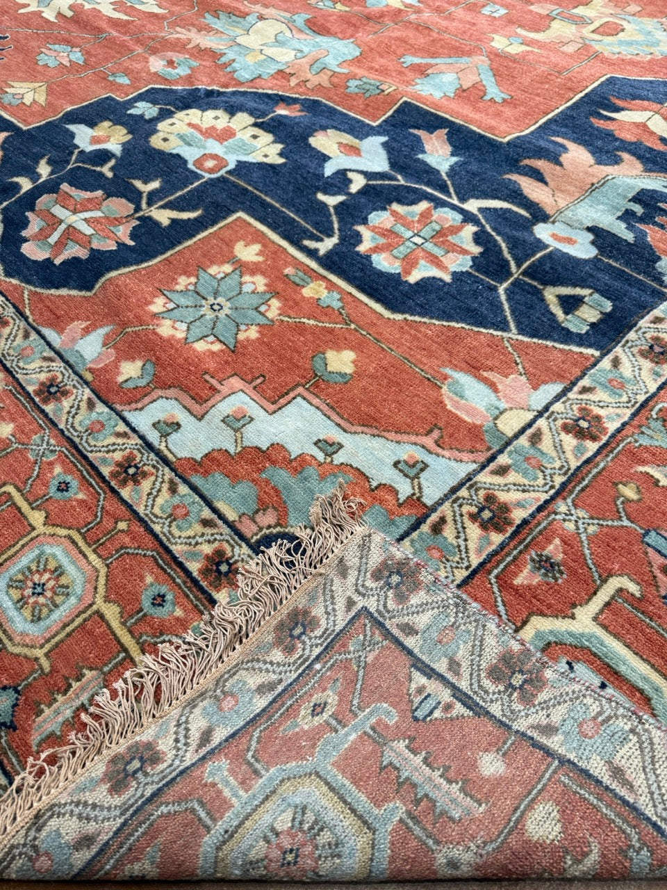 Ziegler & Co Antiqued Heriz Serapi 38205