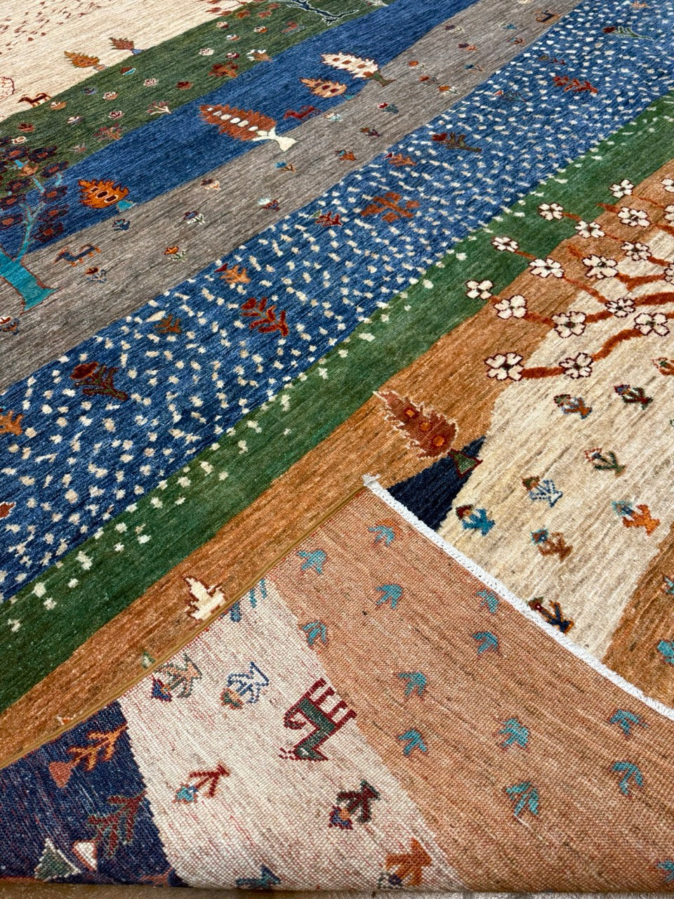 Finest Ziegler Tribal Art 26312
