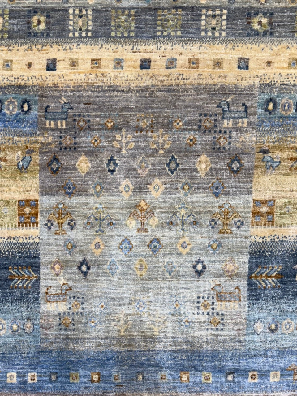 Finest Ziegler Tribal Art 26308