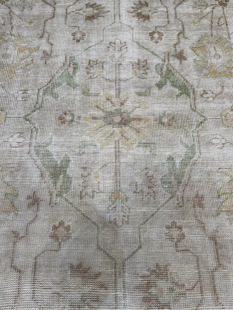 Fine Indian Oushak Rug 43541