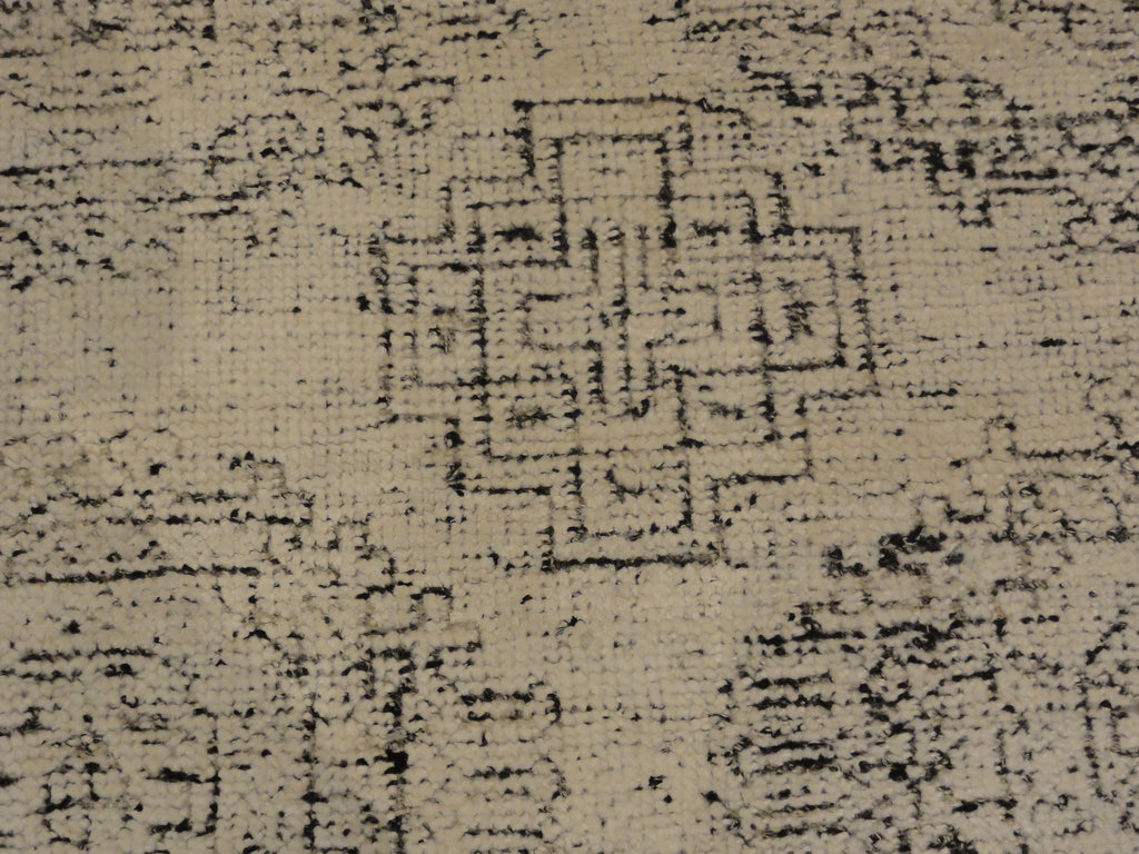 33021 Modern White Black Rug