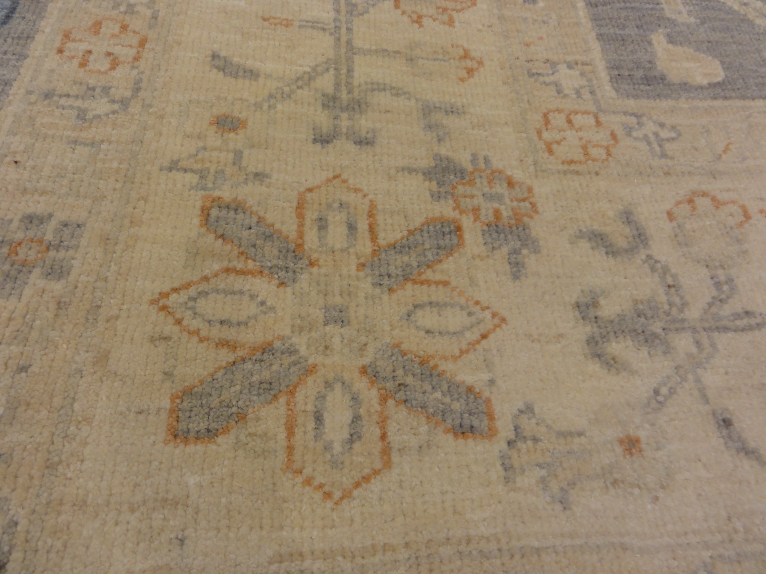 30290 Fine Ziegler Oushak