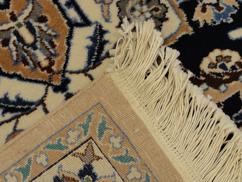 31534 Nain Wool & Silk