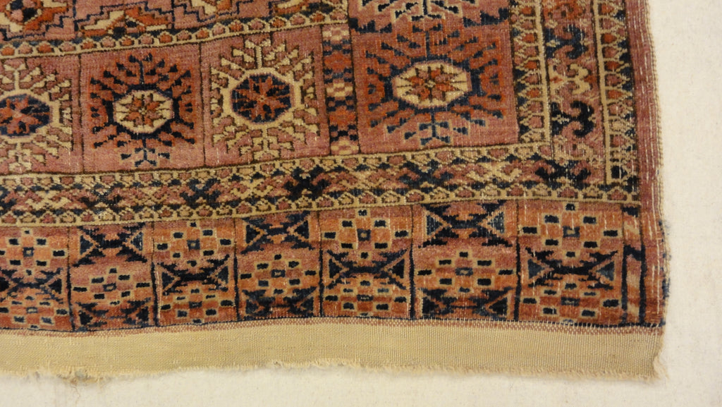 34581 Antique Turkoman Rug