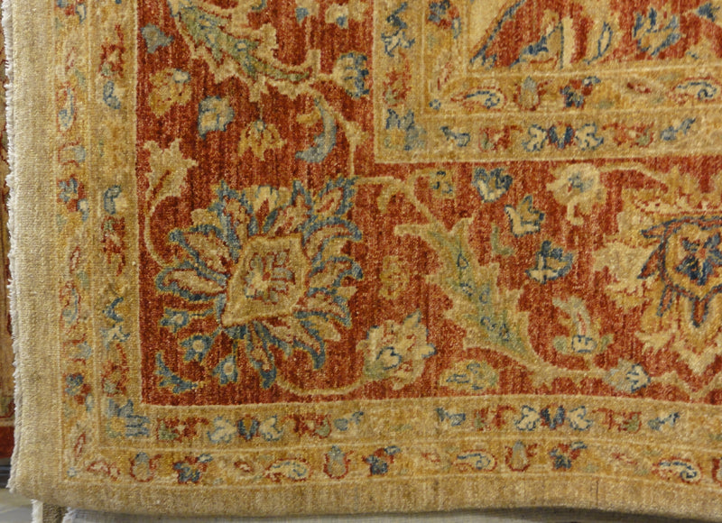 35492 Fine Tabriz Rug