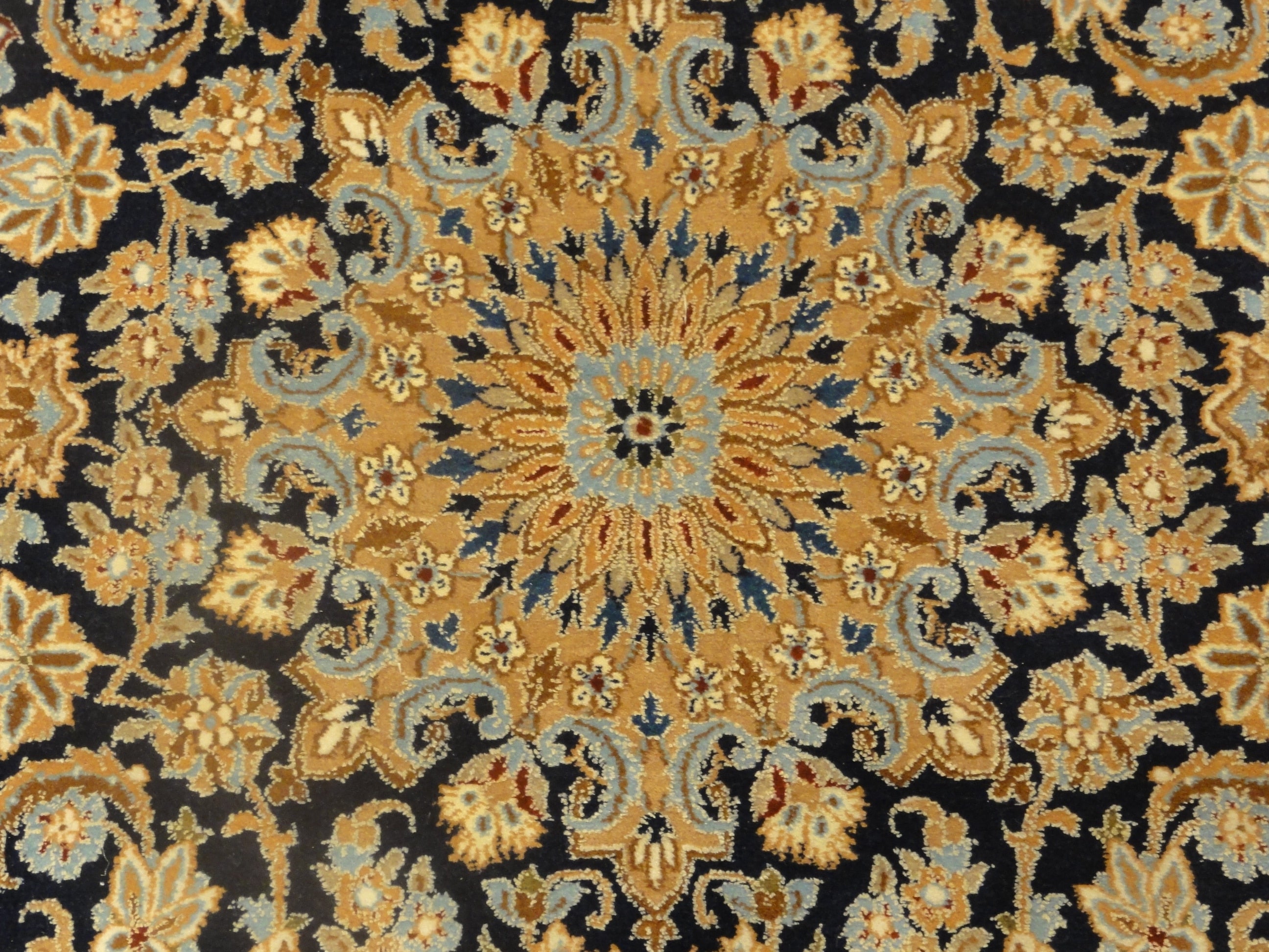 Vintage Persian Nain 33439