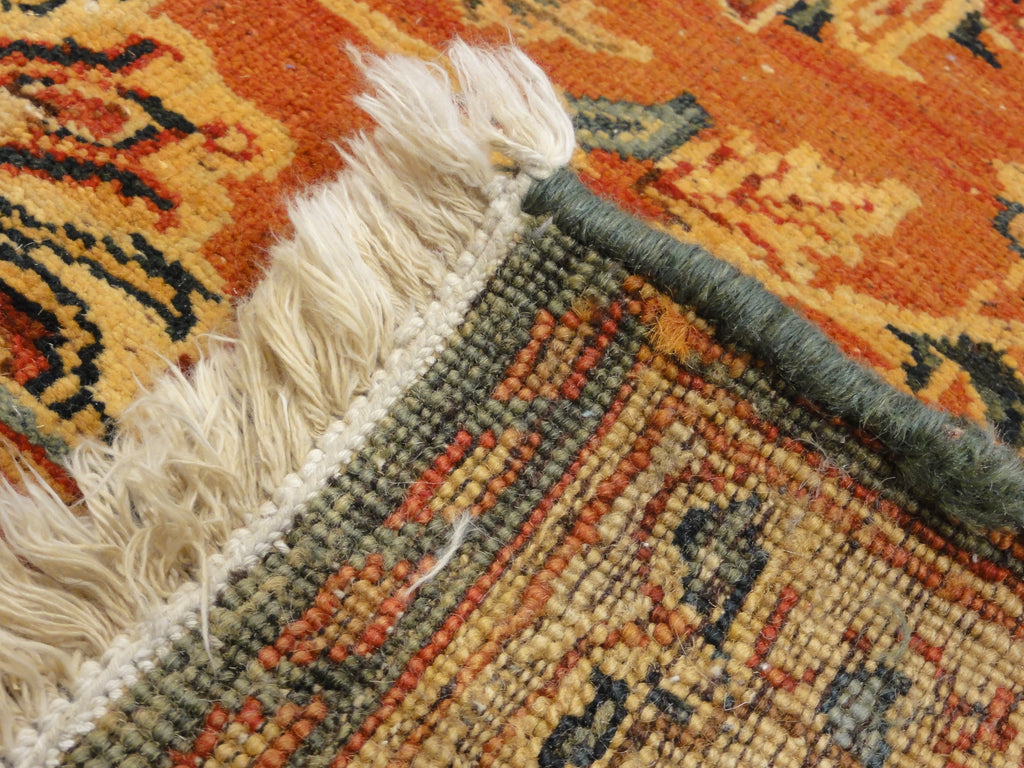 32920 Finest Isphahan Rug