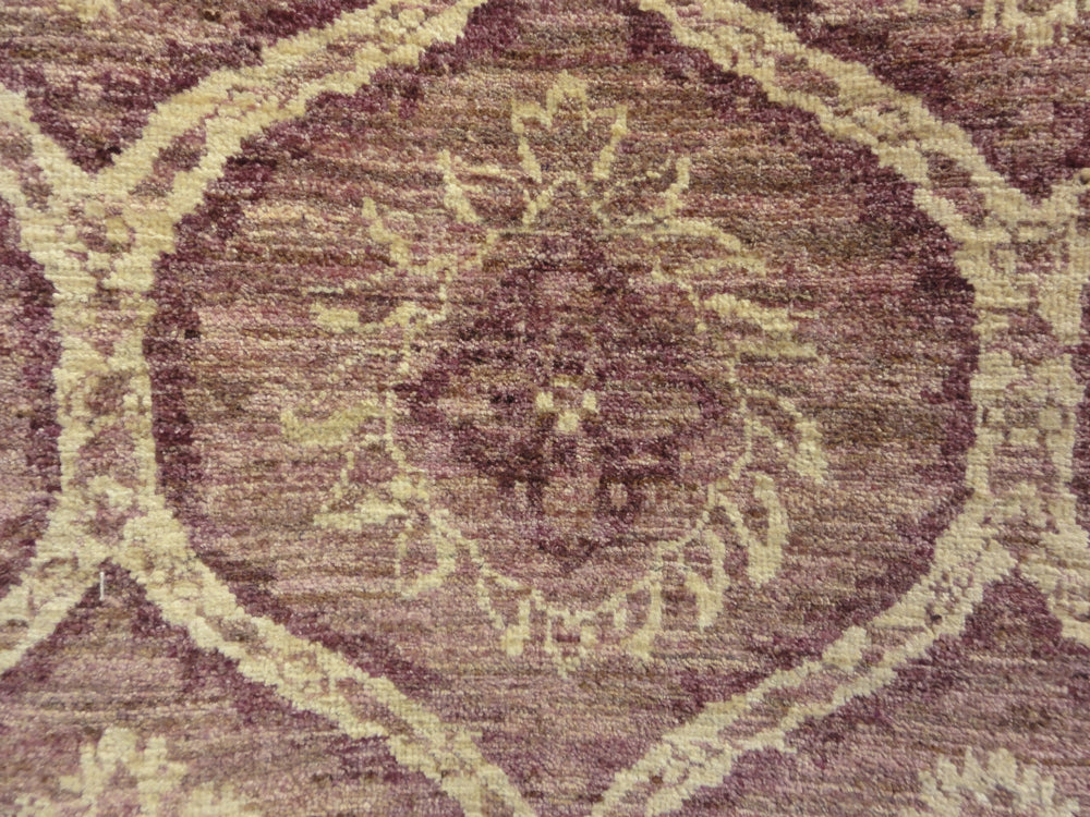 28542 Purple European Style Rug