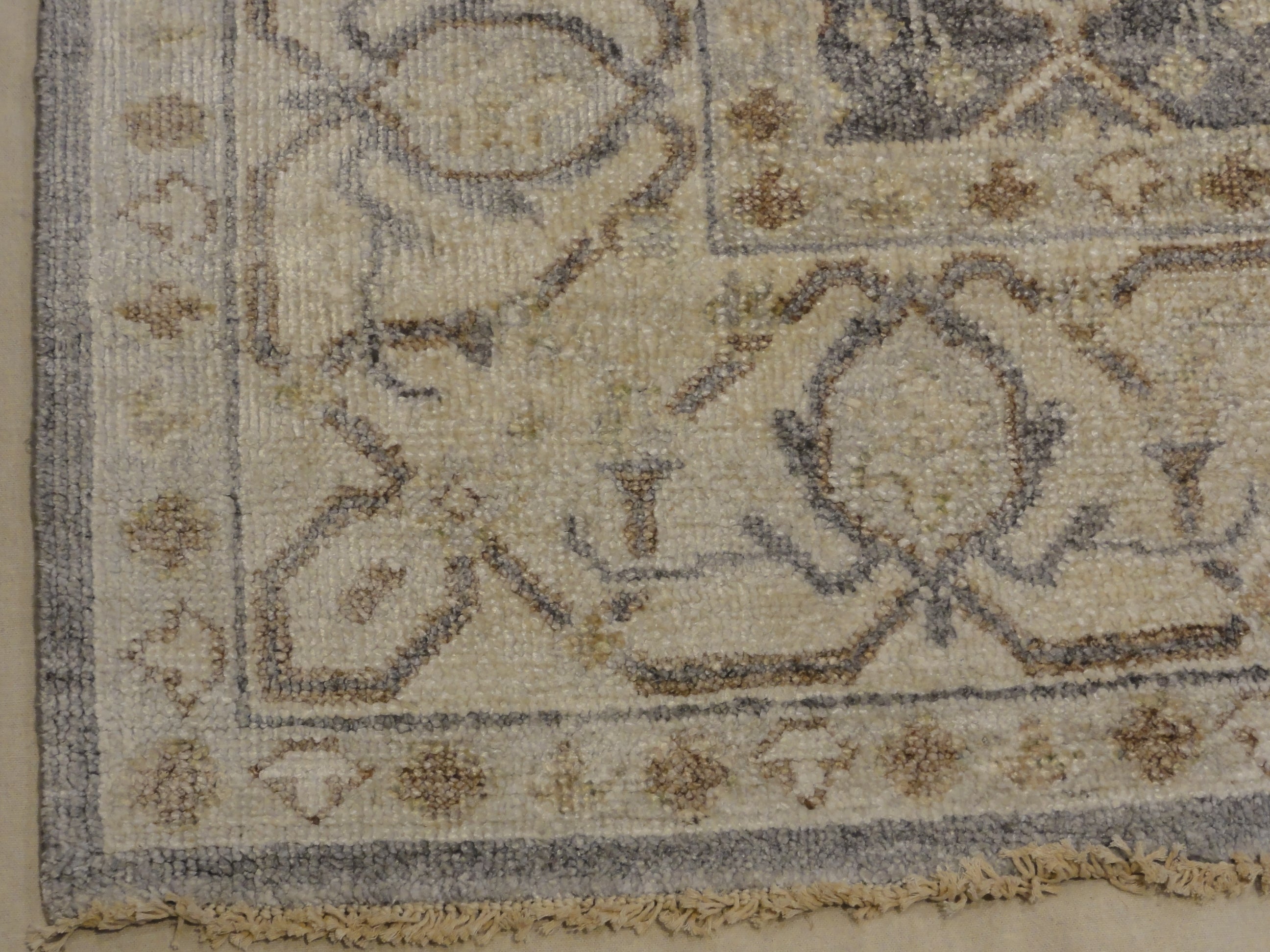 30659 Sari Grey Silk