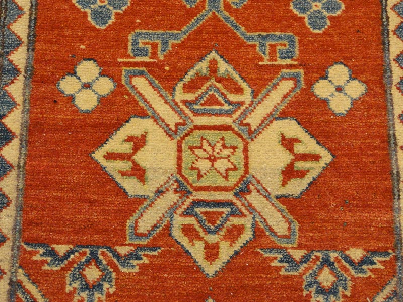 Turkman Caucasian Runner 32635