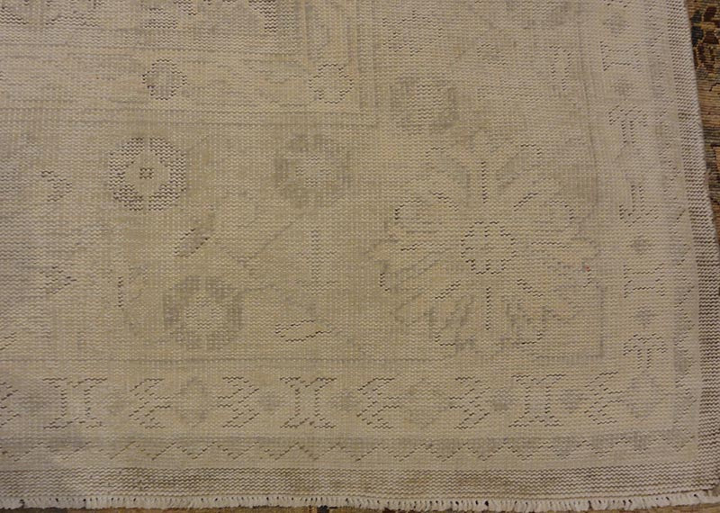 43528 Antiqued Oushak