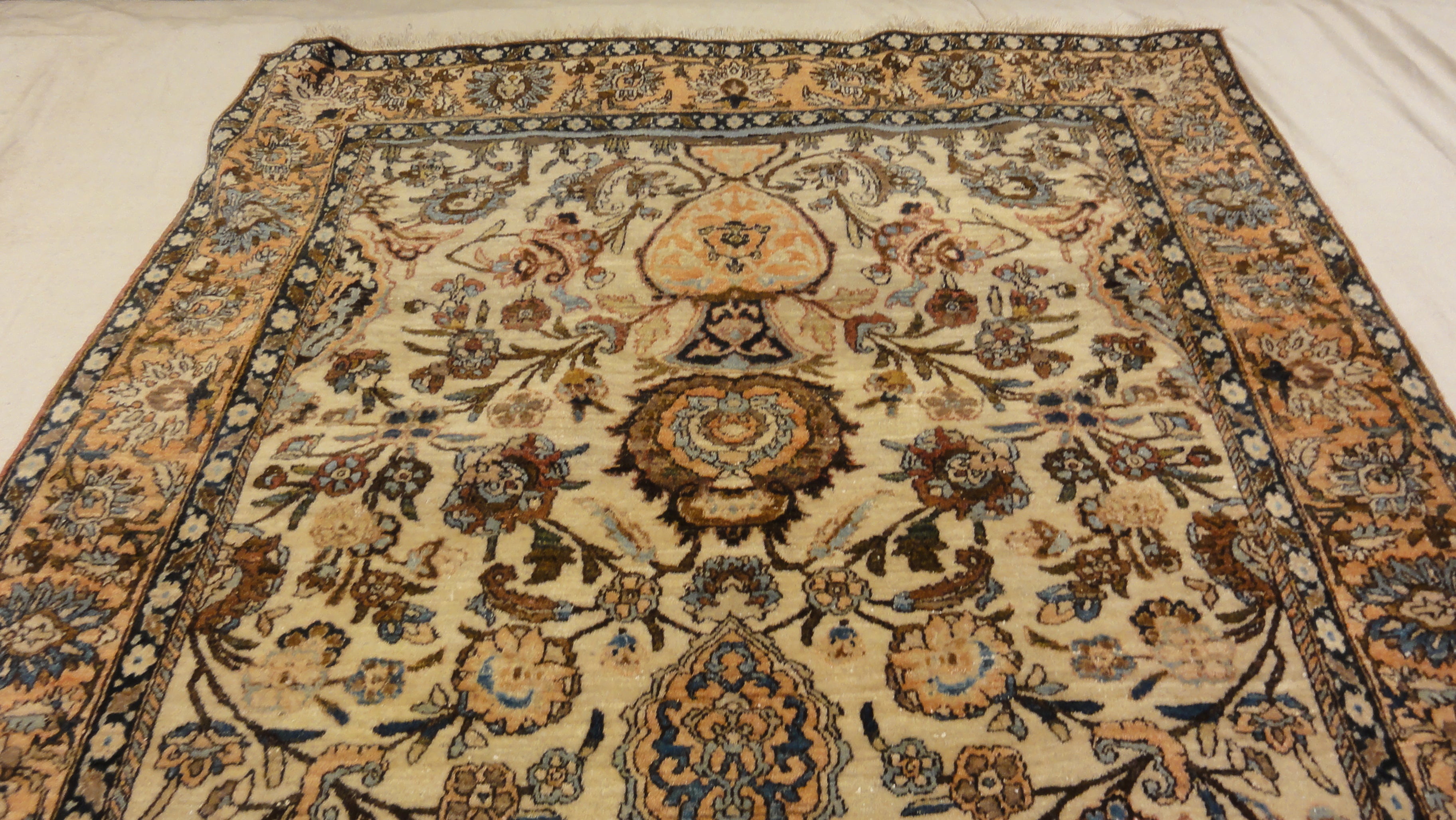 Antique Isphahan Rug 34564