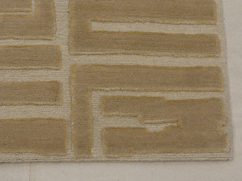 Cream Modern Tibetan 45250