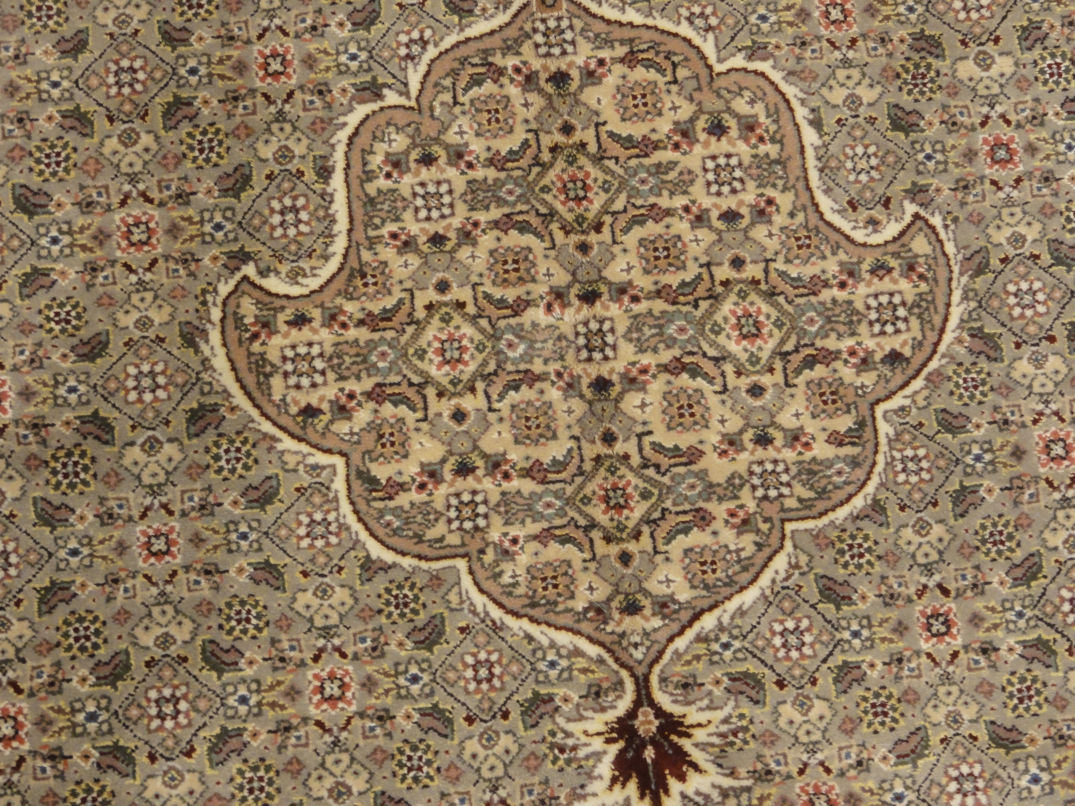 Mahi Tabriz Rug 33208