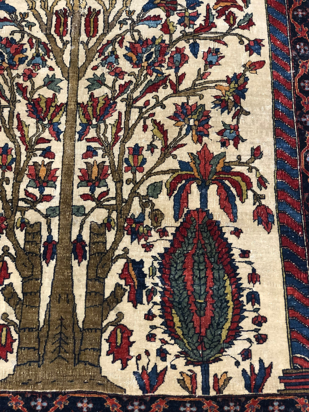 Antique Farahan Tree of Life Rug 38010
