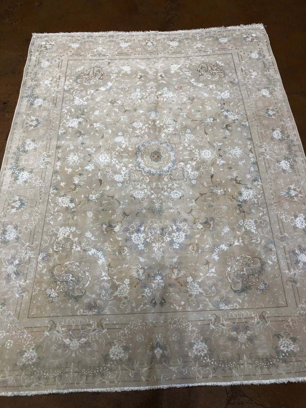 Finest Persian Tabriz 37300