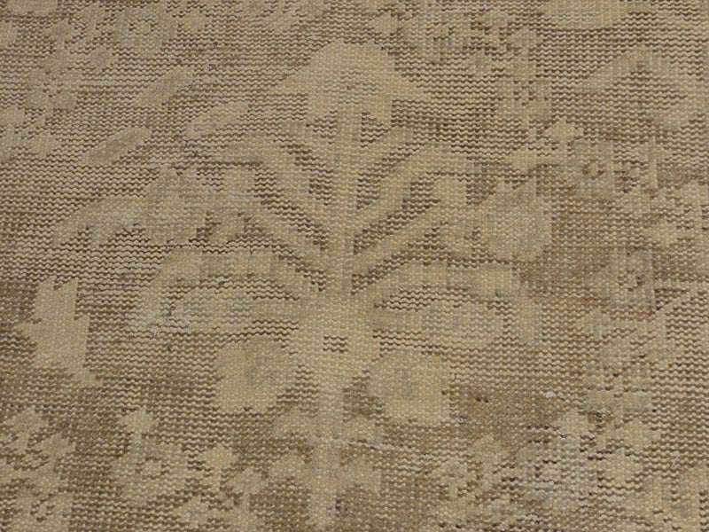 43528 Antiqued Oushak