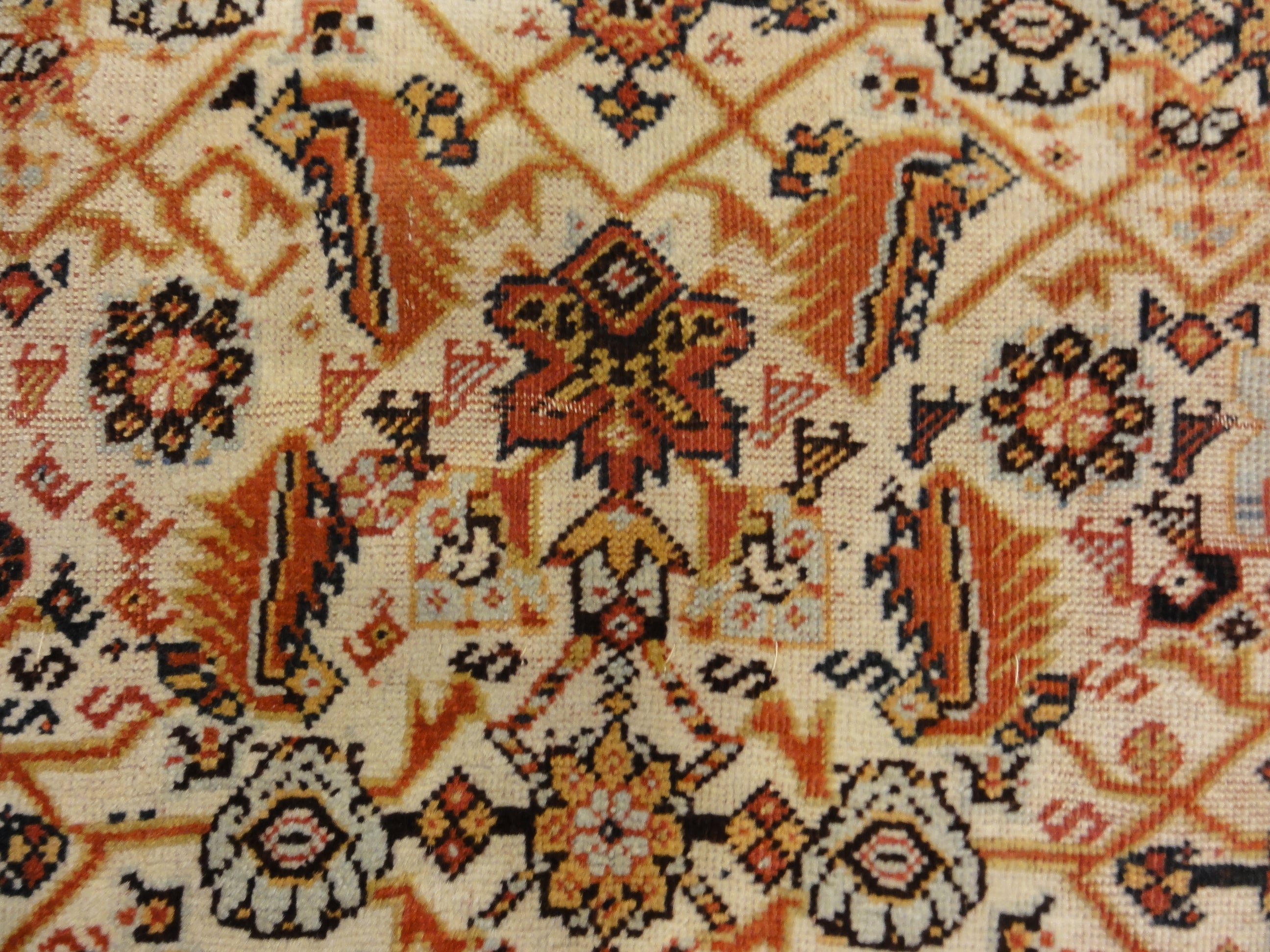 Rare Antique Qashqai with Ivory Background 30220