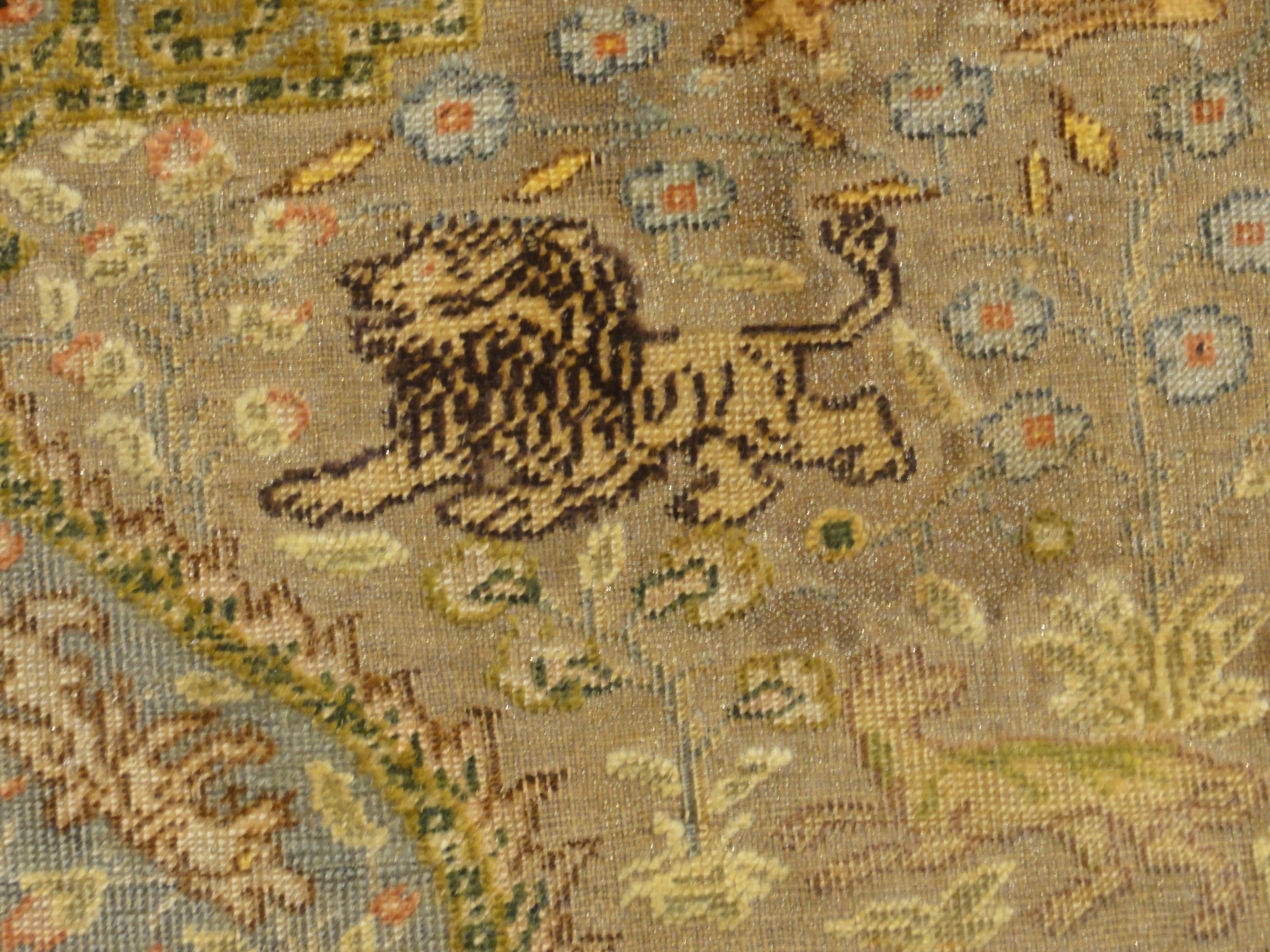 important Gift to Tzar of russia made with gold, silver and silk treads in Garden of Paradise design 30636