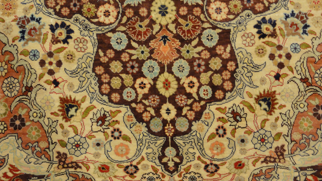 Vintage Silk Hereke 34524