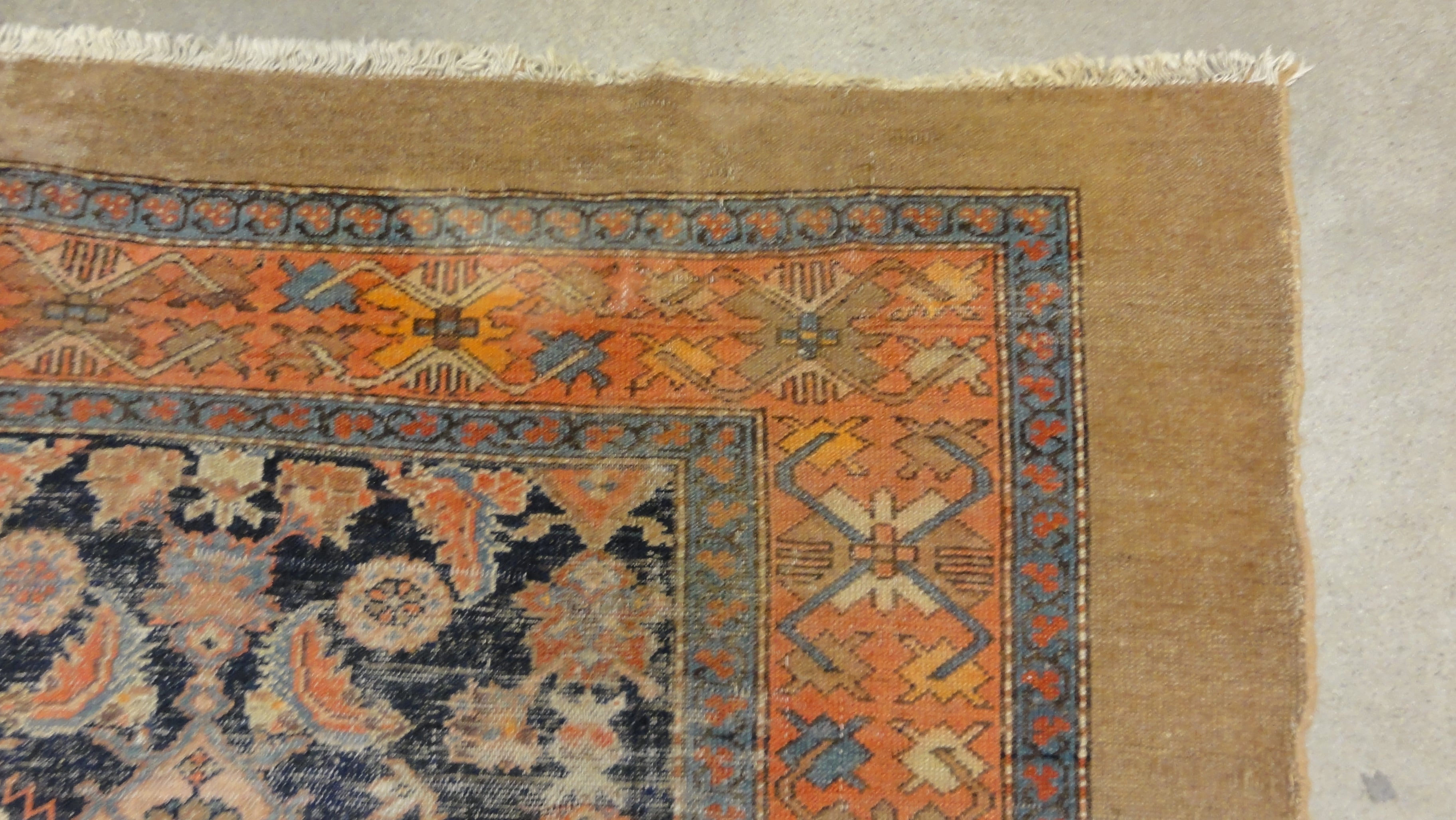 34132 Antique Camel Hair Sarab