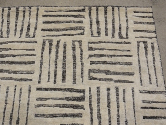 33822 Ziegler & Co Modern