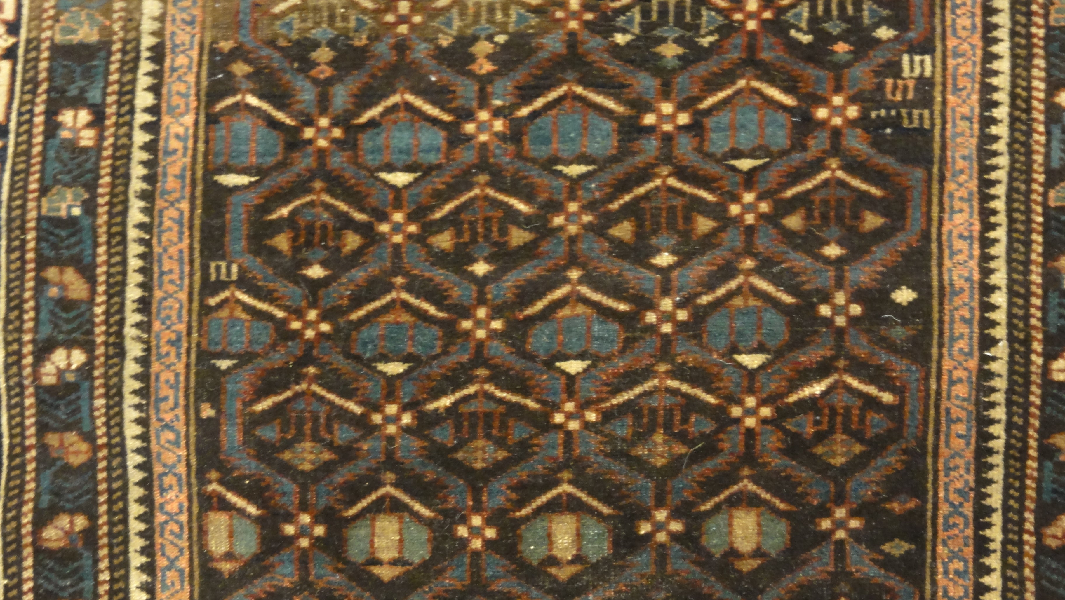 34582 Antique Kuba Rug