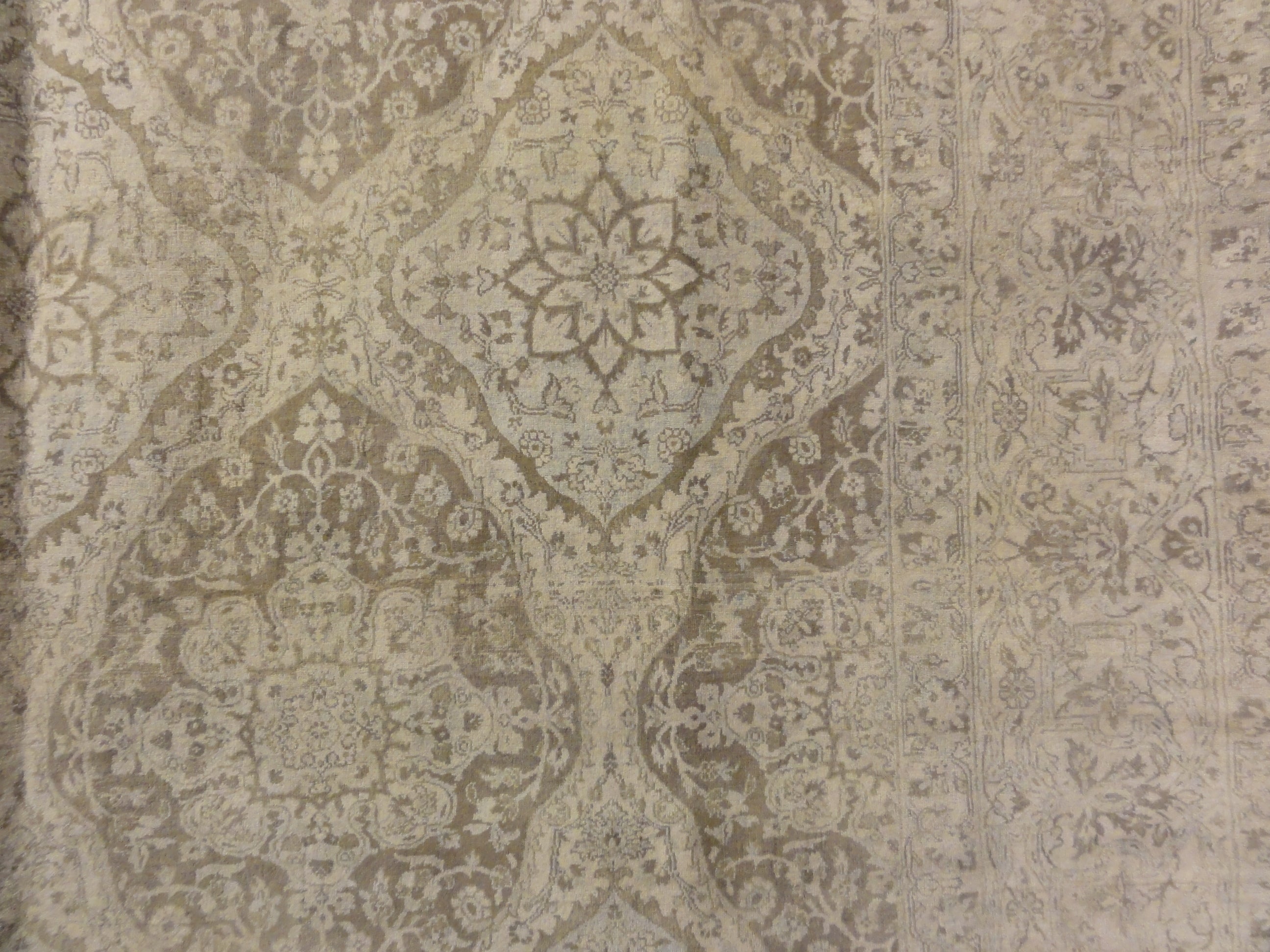 Finest Medallion Agra 29106