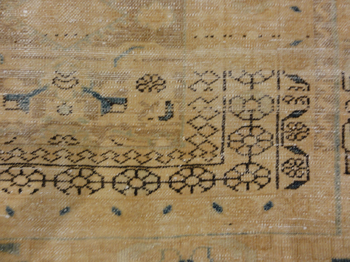 32052 Antique Vintage Persian Rug